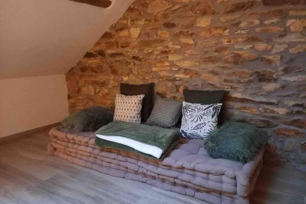 Le Grenier De Charlotte Apartment Libin Luaran gambar