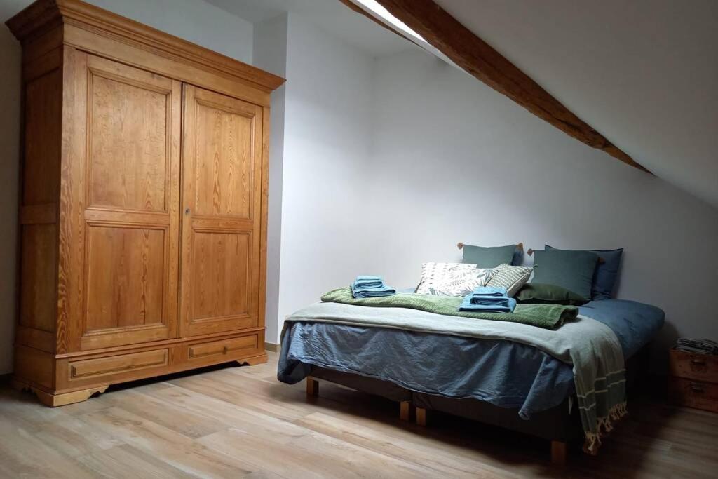 Le Grenier De Charlotte Apartment Libin Luaran gambar